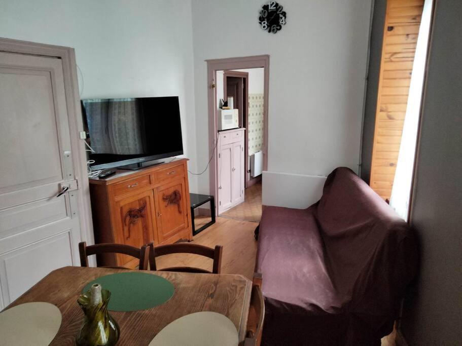 Ferienwohnung Le Nid Douillet Rustique Linge Fourni La Bourboule Exterior foto