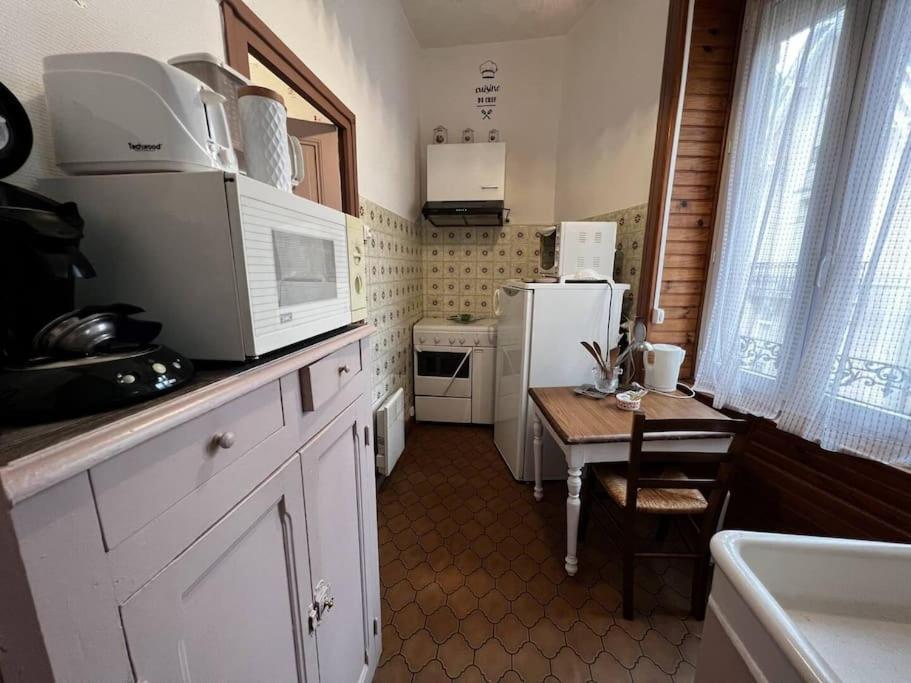 Ferienwohnung Le Nid Douillet Rustique Linge Fourni La Bourboule Exterior foto
